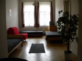 Nordik Hotel Praga Esterno foto